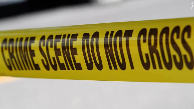 La policía de Lawton confirmó el martes que una persona murió de heridas sufridas durante un...