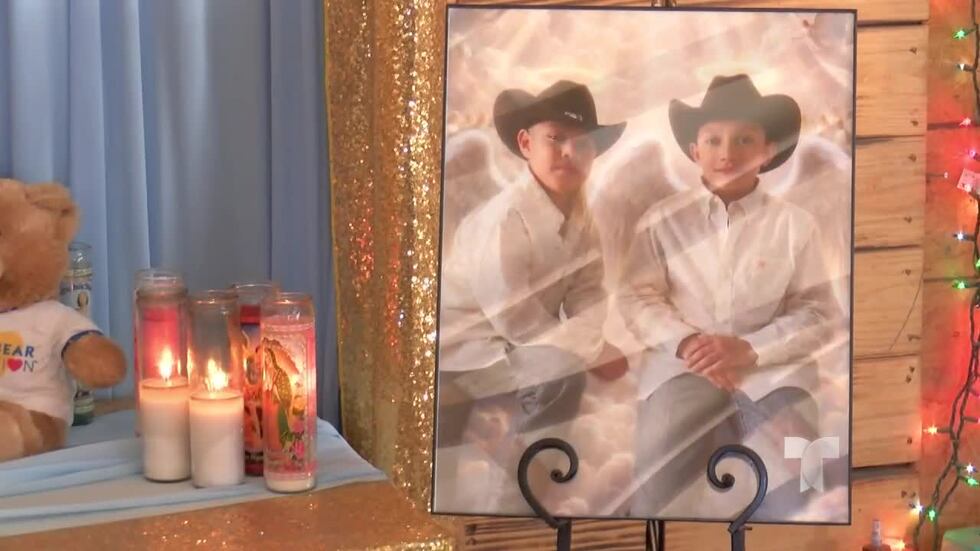 Isaac Nicholas Pedraza, de 8 años, y Héctor César Pedraza, de 11, identificados como las...