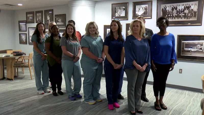 Comanche County Memorial Hospital tiene 23 enfermeras como finalistas de March of Dimes en 12...