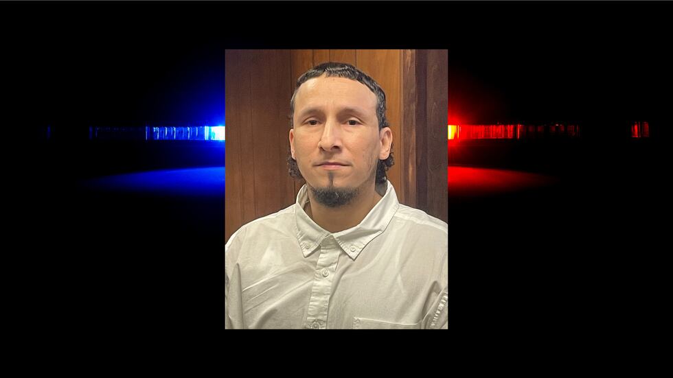 Demitrius Shea Lacour, 40