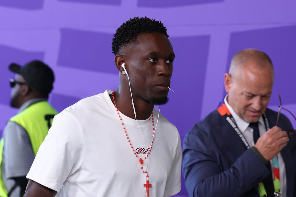 Folarin Balogun, de la selección de Estados Unidos, llega al partido ante Bélgica en Seattle,...
