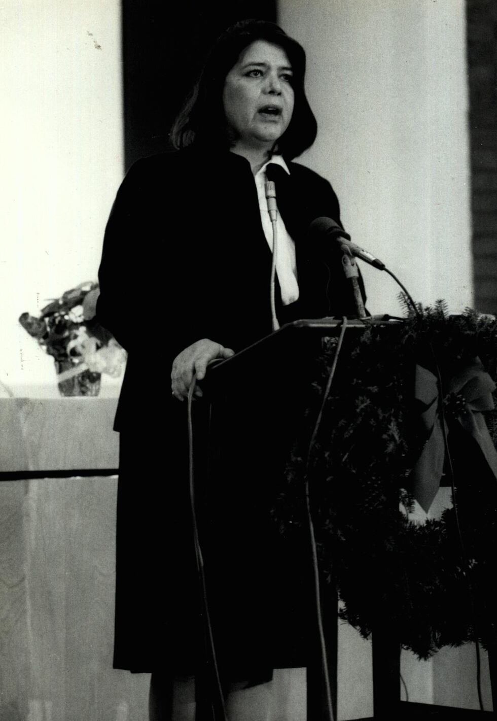 Wilma Mankiller, 1985