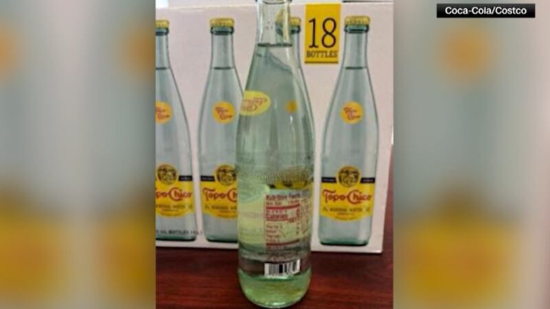 El agua mineral Topo Chico ha sido retirada del mercado en cinco estados.