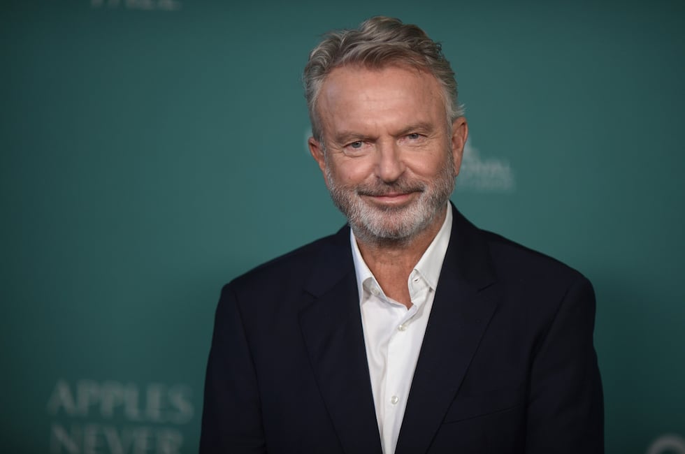 ARCHIVO - Sam Neill llega al estreno de "Apples Never Fall" el 12 de marzo de 2024 en Los...