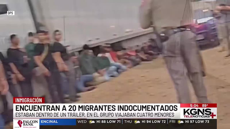 Encuentran a 20 inmigrantes indocumentados escondidos en tráiler en carretera I-35