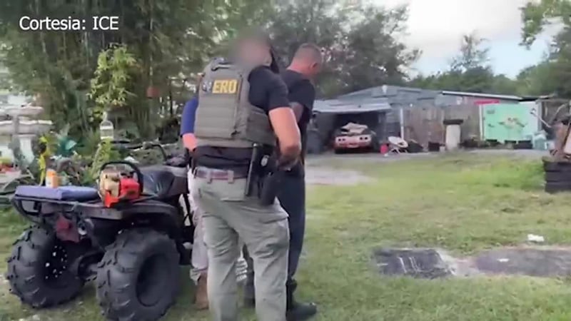 Operativo "codo a codo" entre ICE y otras agencias termina con arrestos por agresión sexual,...